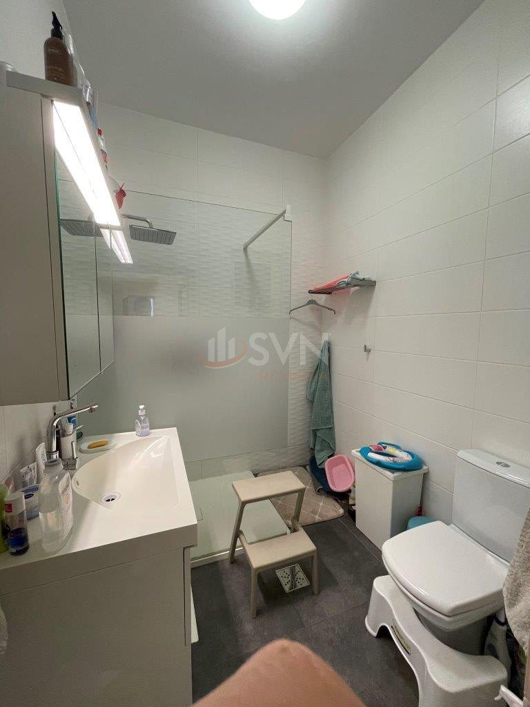 8 camere cu loc parcare exterior inclus Bucuresti/Polona