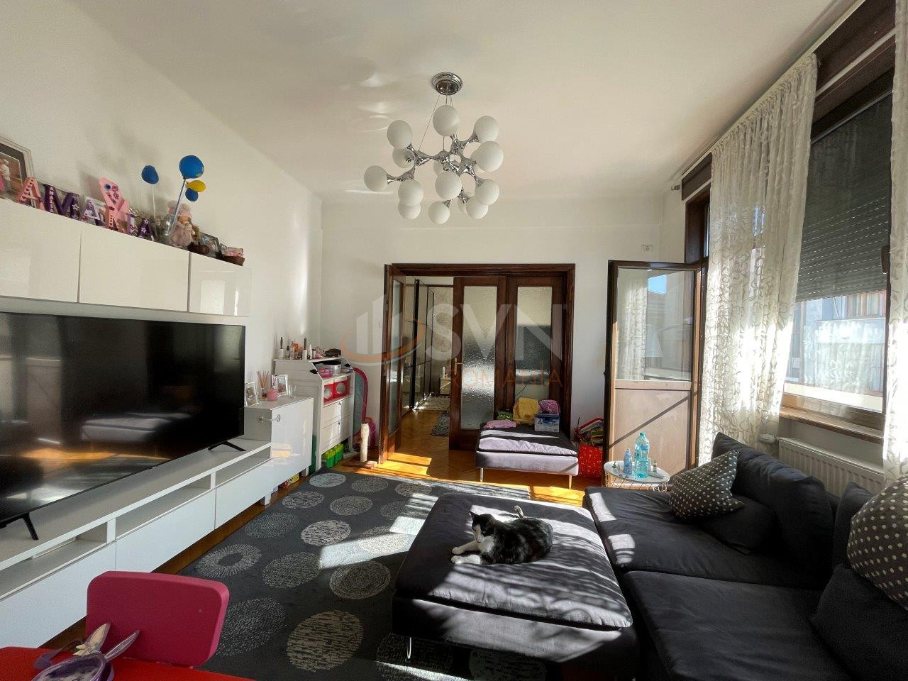 8 camere cu loc parcare exterior inclus Bucuresti/Polona