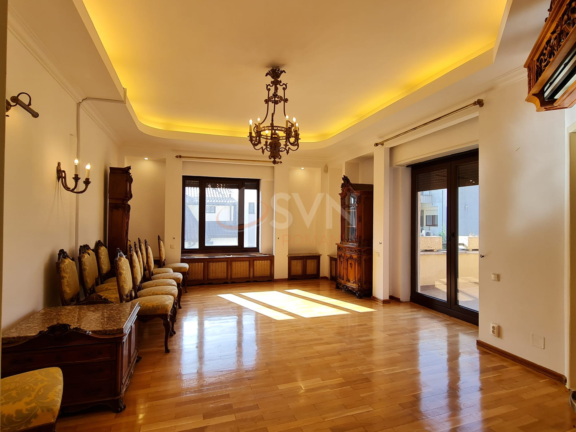 Apartament, 10 camere Bucuresti/Televiziune