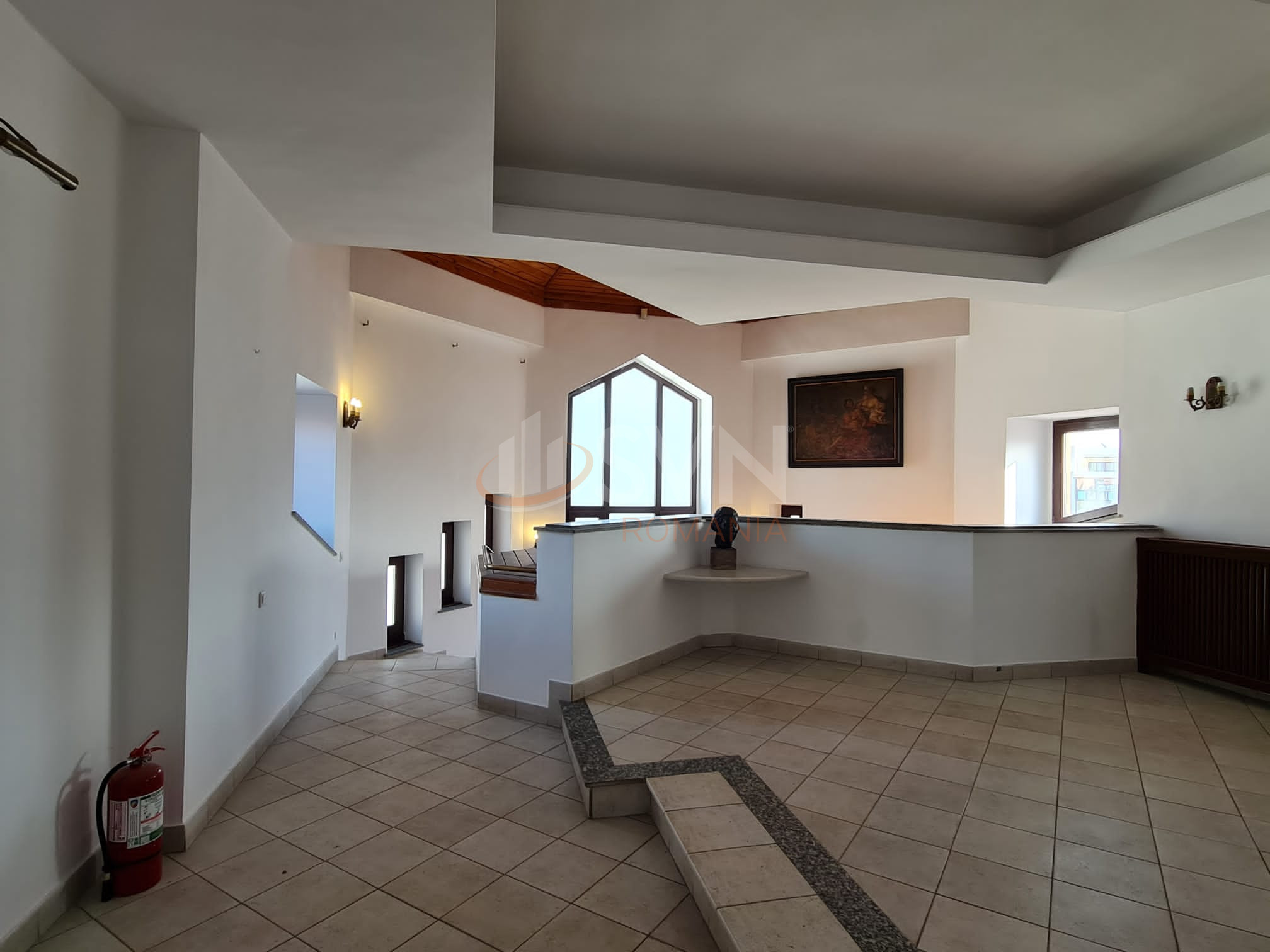 Apartament, 10 camere Bucuresti/Televiziune