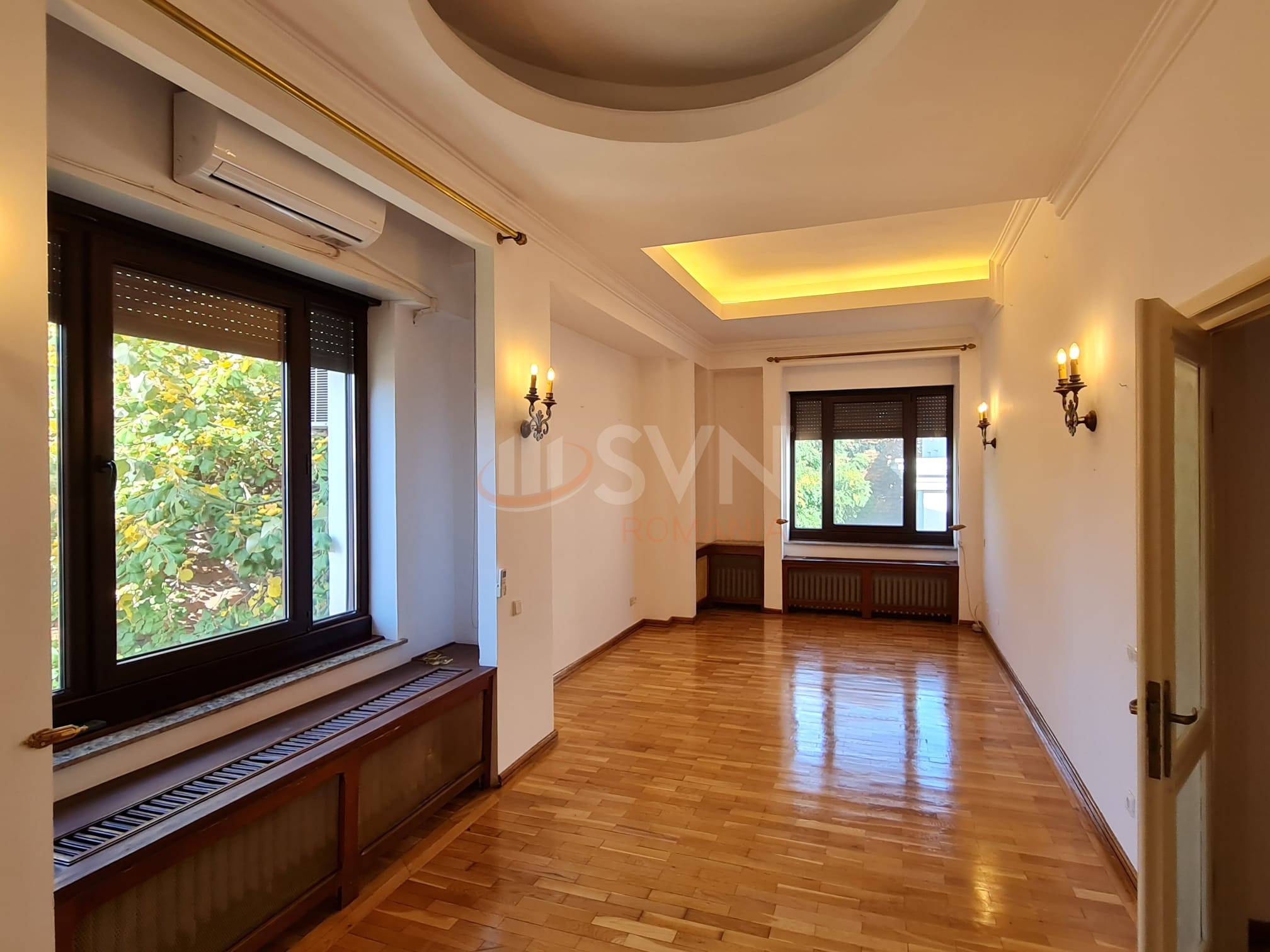 Apartament, 10 camere Bucuresti/Televiziune