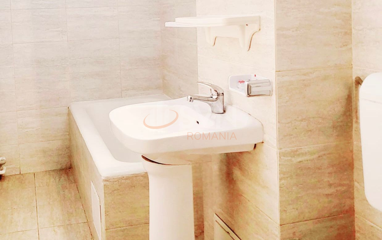 Apartament, 2 camere Bucuresti/Universitate (s1)