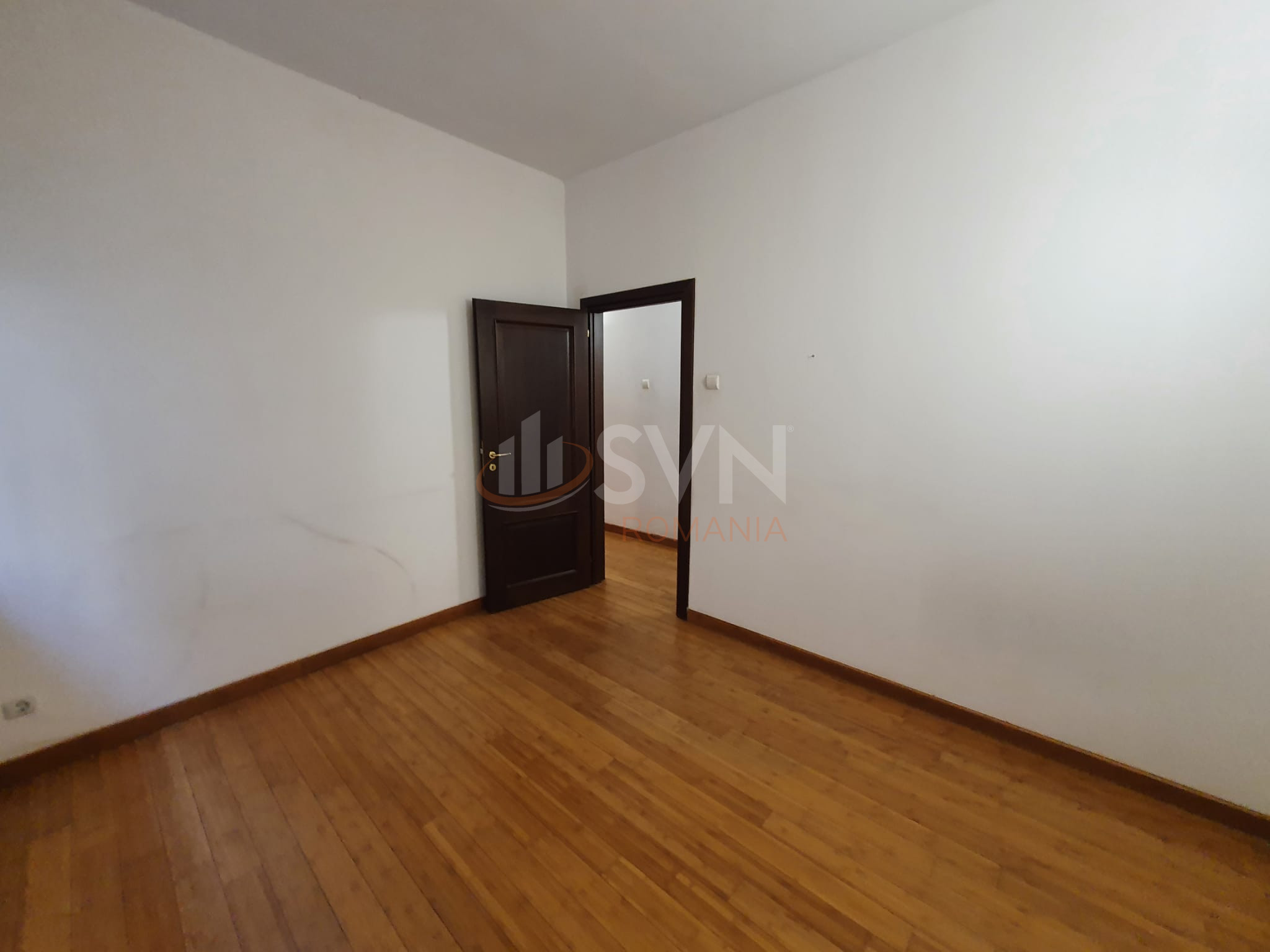 Apartament, 2 camere Bucuresti/Piata Universitatii