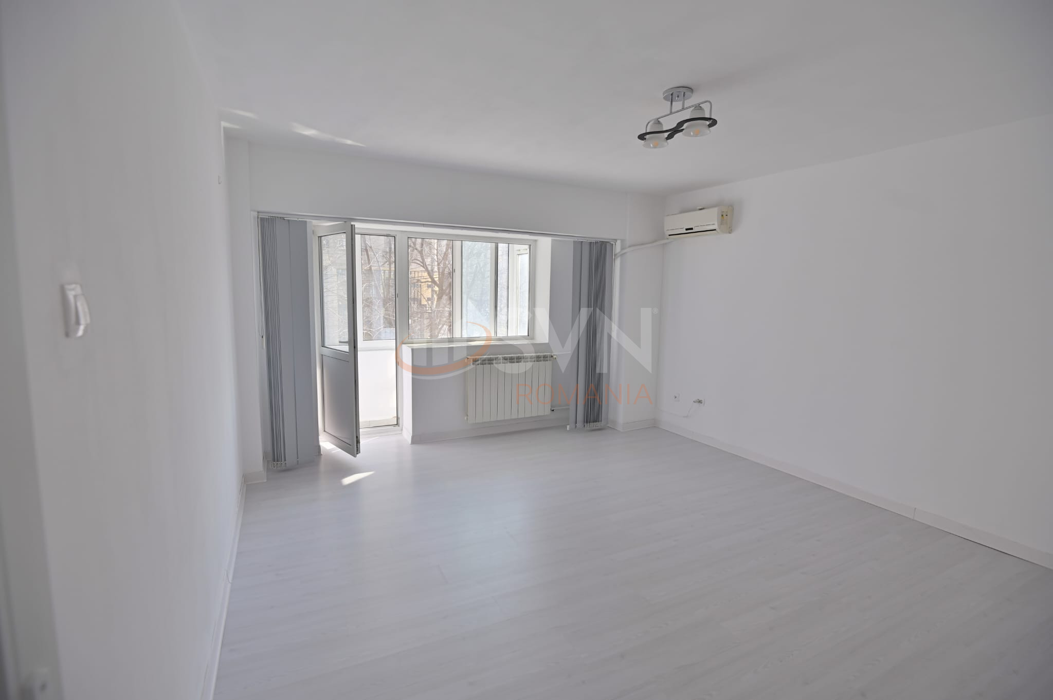 Apartament, 2 camere Bucuresti/Decebal