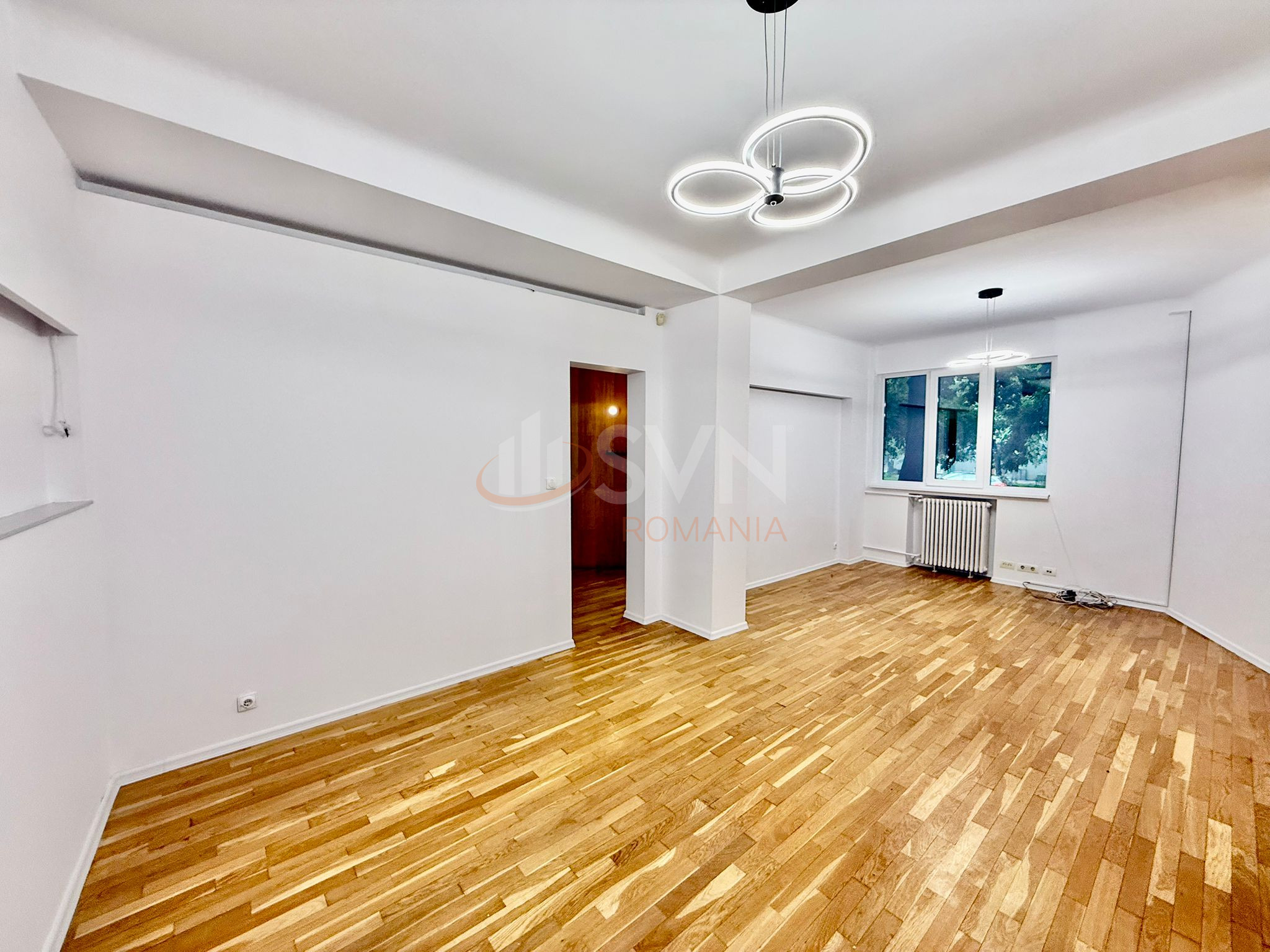 Apartament, 2 camere Bucuresti/Piata Unirii (s3)