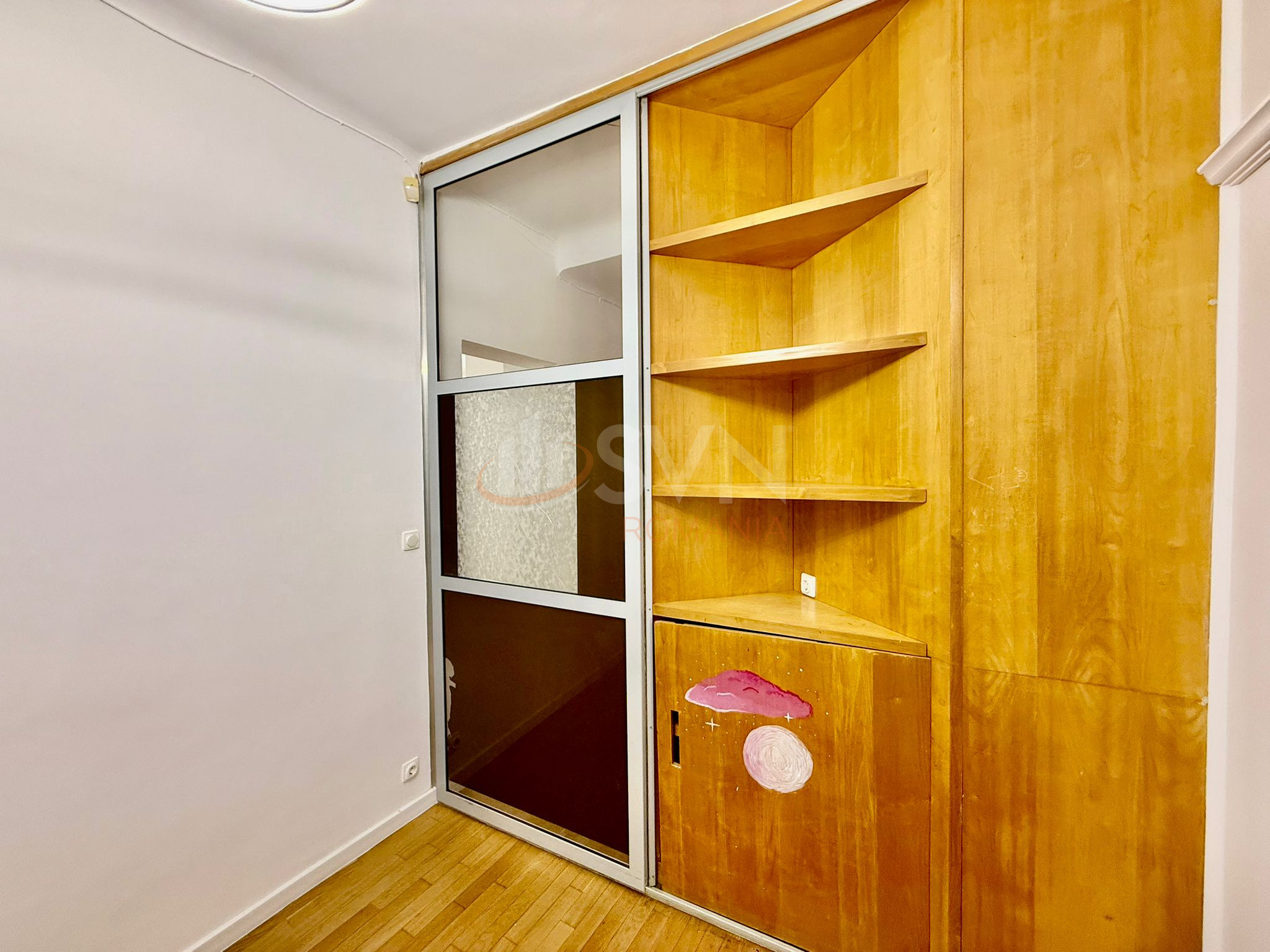 Apartament, 2 camere Bucuresti/Piata Unirii (s3)