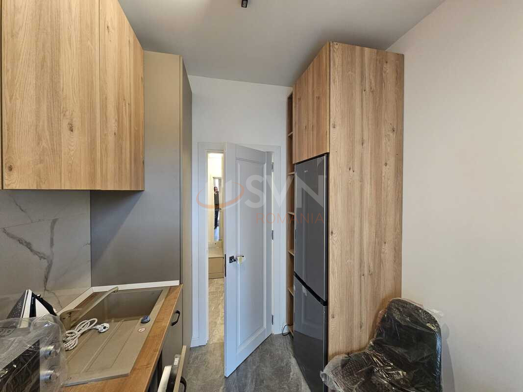 Apartament, 2 camere Bucuresti/Regie