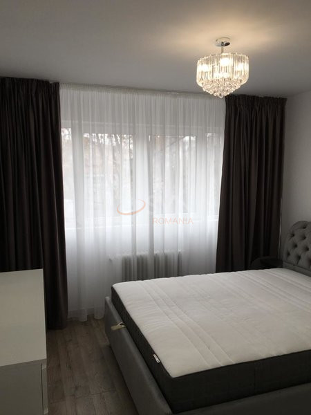 Apartament, 2 camere Bucuresti/Piata Victoriei