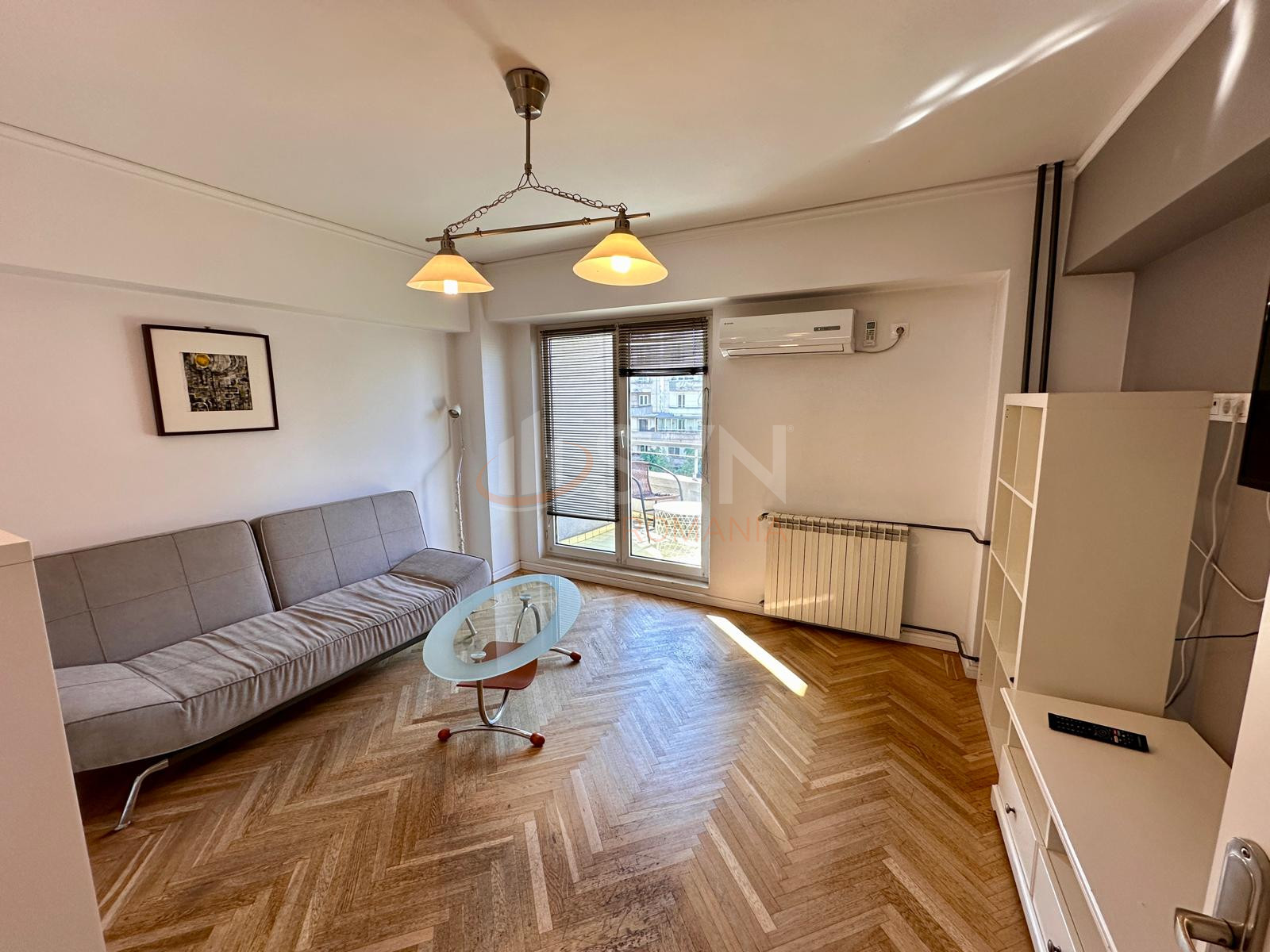 Apartament, 2 camere Bucuresti/Piata Unirii (s3)