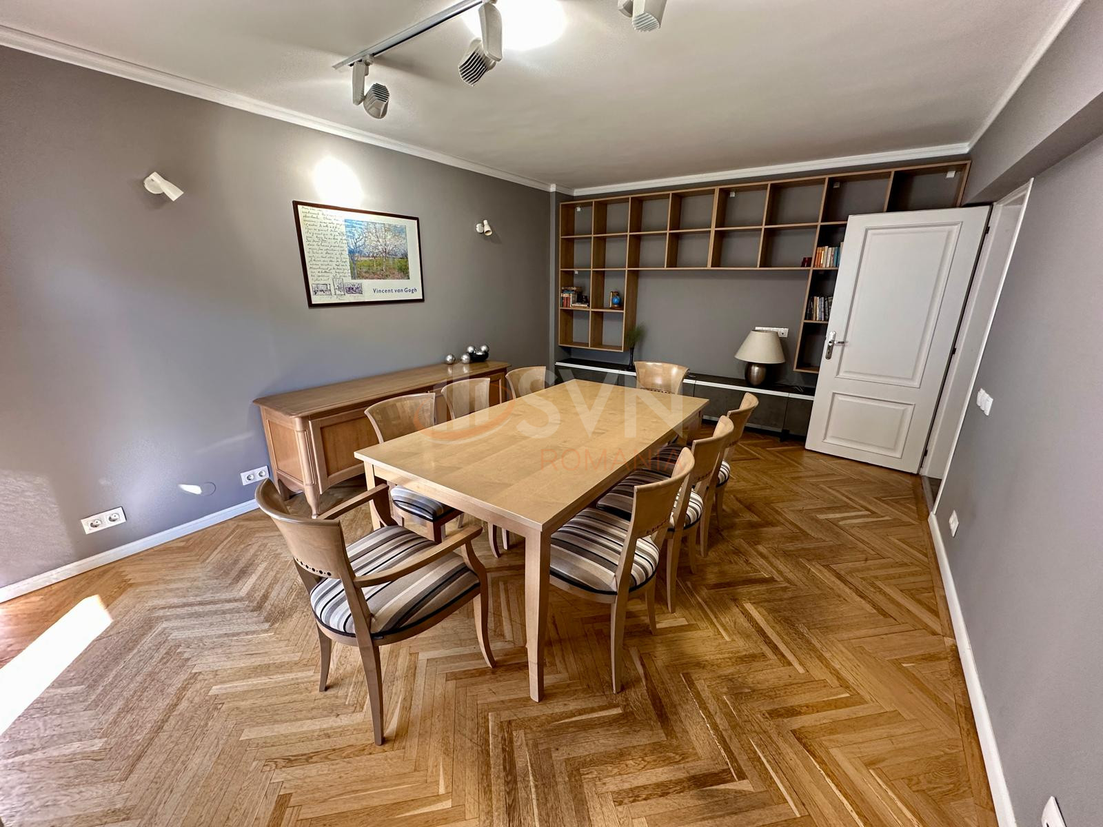 Apartament, 2 camere Bucuresti/Piata Unirii (s3)