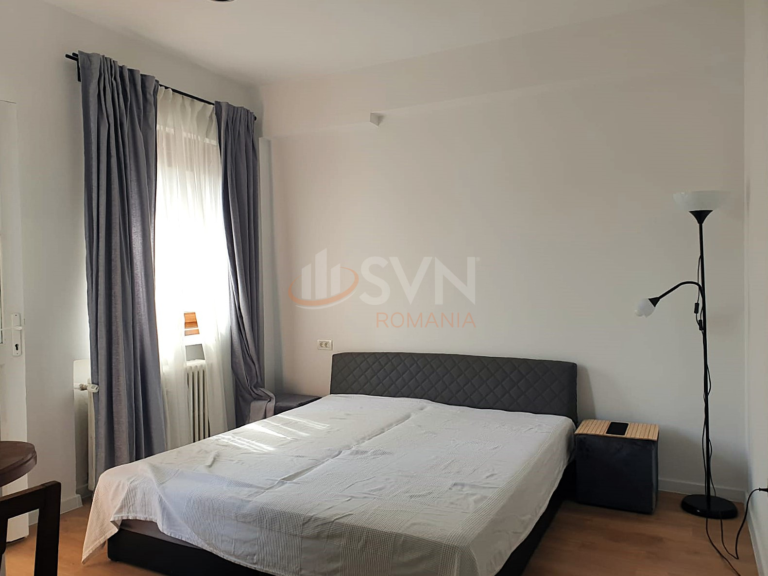 Apartament, 2 camere Bucuresti/Piata Sfintii Voievozi