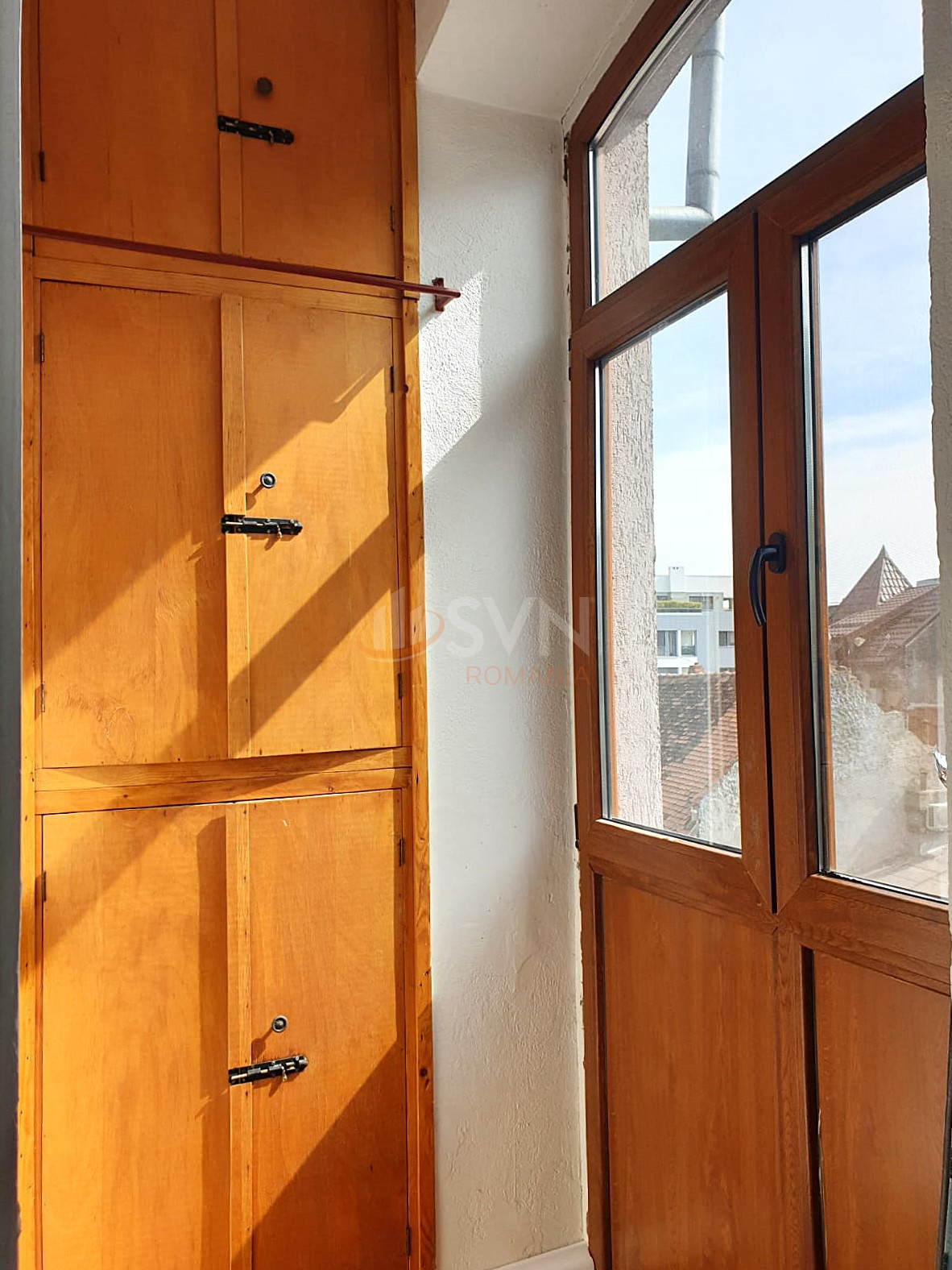 Apartament, 2 camere Bucuresti/Piata Sfintii Voievozi
