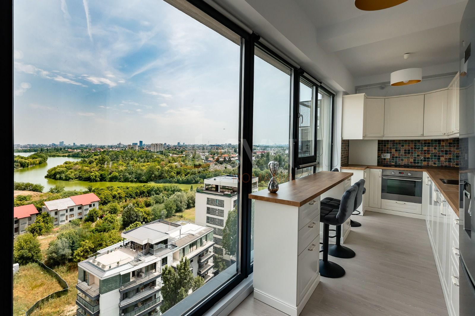 Apartament, 2 camere Bucuresti/Sisesti