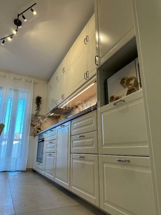 Apartament, 2 camere Bucuresti/Piata Unirii (s3)