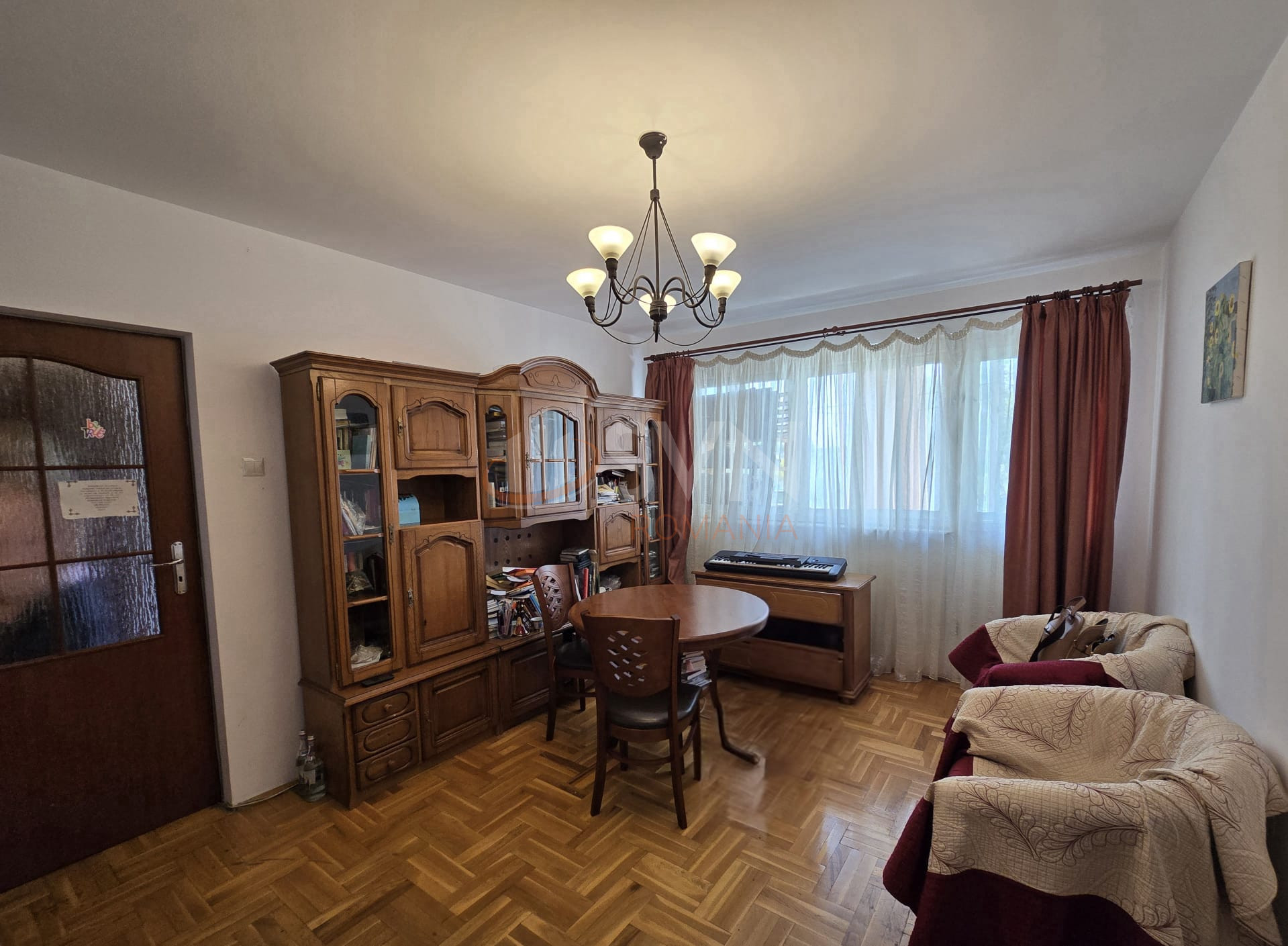 Apartament, 2 camere Bucuresti/Piata Victoriei