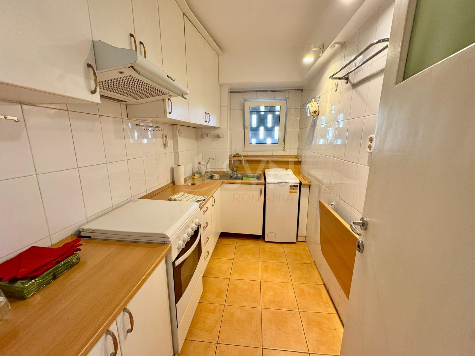 Apartament, 2 camere Bucuresti/Universitate (s1)