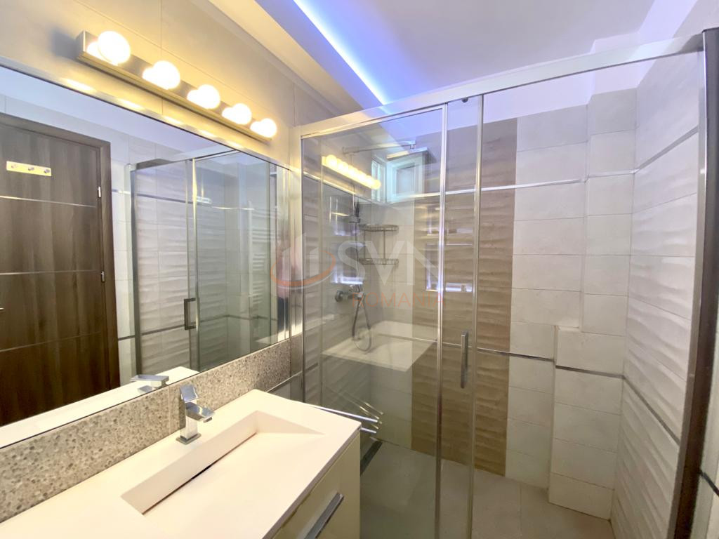 Apartament, 2 camere Bucuresti/Piata Unirii (s3)