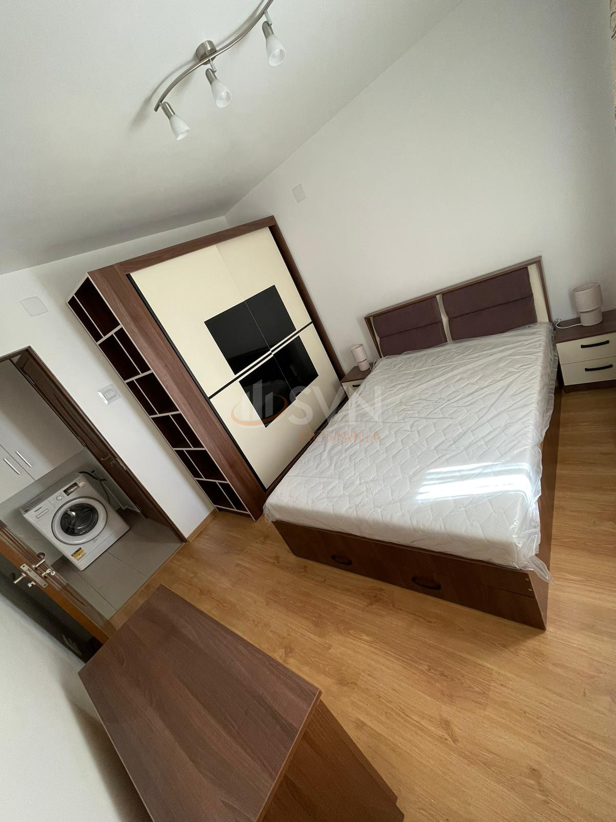 Apartament, 2 camere Bucuresti/Piata Victoriei