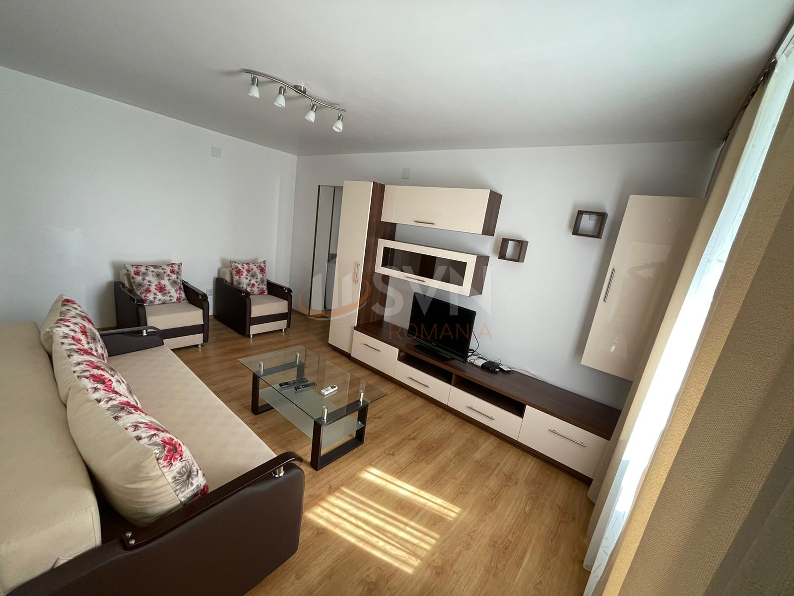 Apartament, 2 camere Bucuresti/Piata Victoriei
