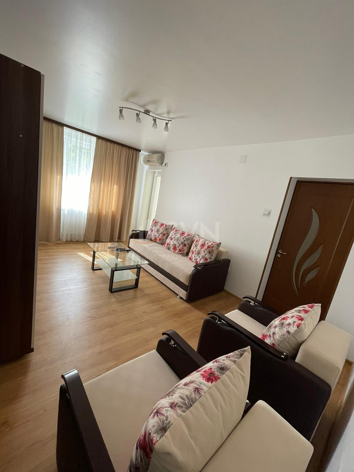 Apartament, 2 camere Bucuresti/Piata Victoriei