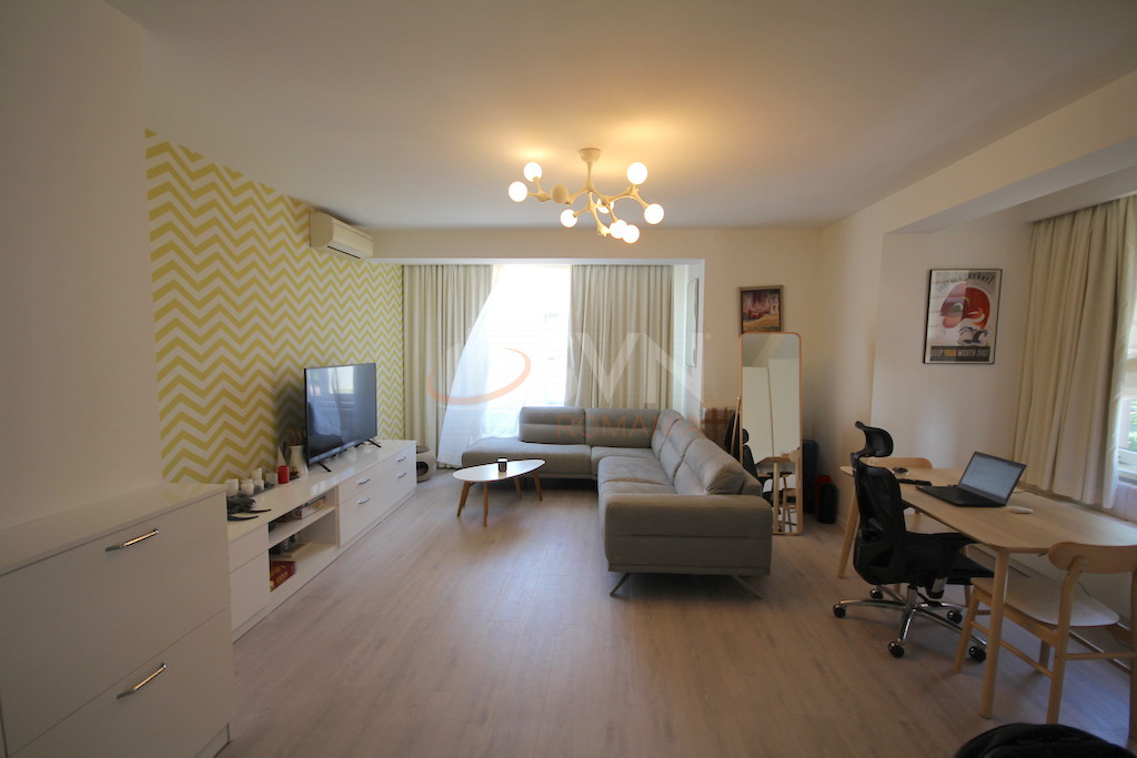 Apartament, 2 camere Bucuresti/Sisesti
