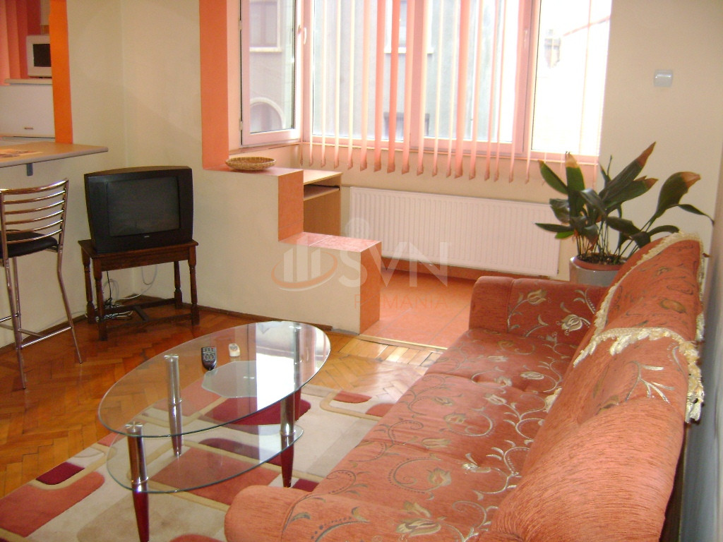 Apartament, 2 camere Bucuresti/Universitate (s1)
