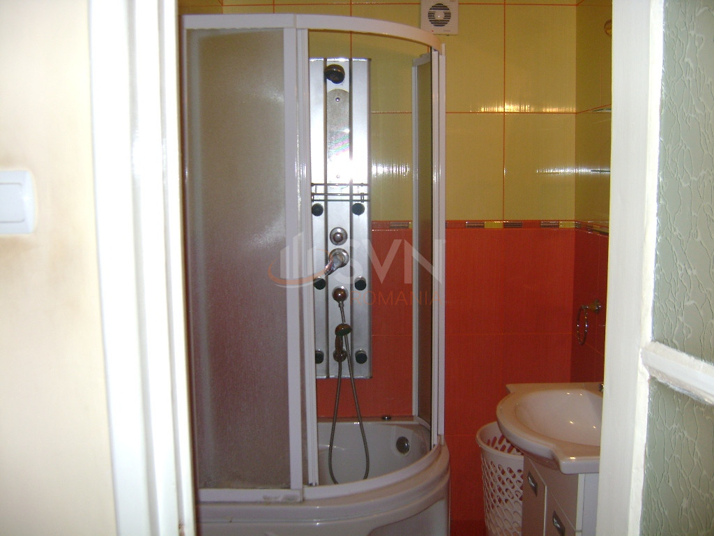 Apartament, 2 camere Bucuresti/Universitate (s1)