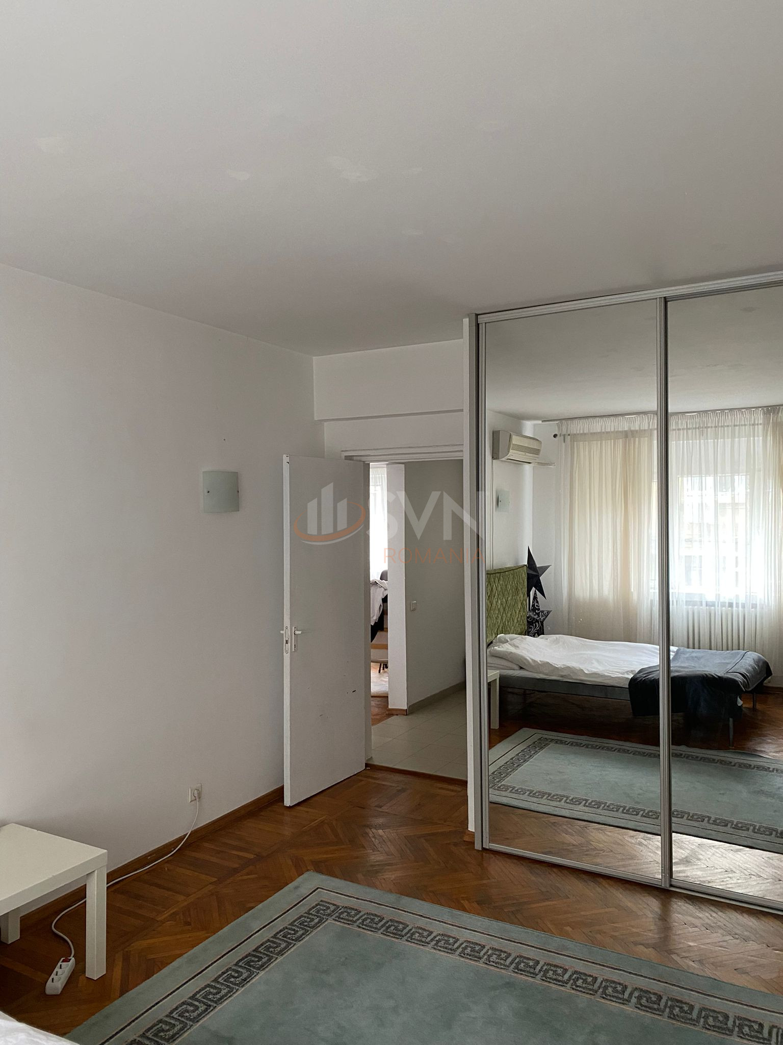 Apartament, 2 camere Bucuresti/Piata Universitatii