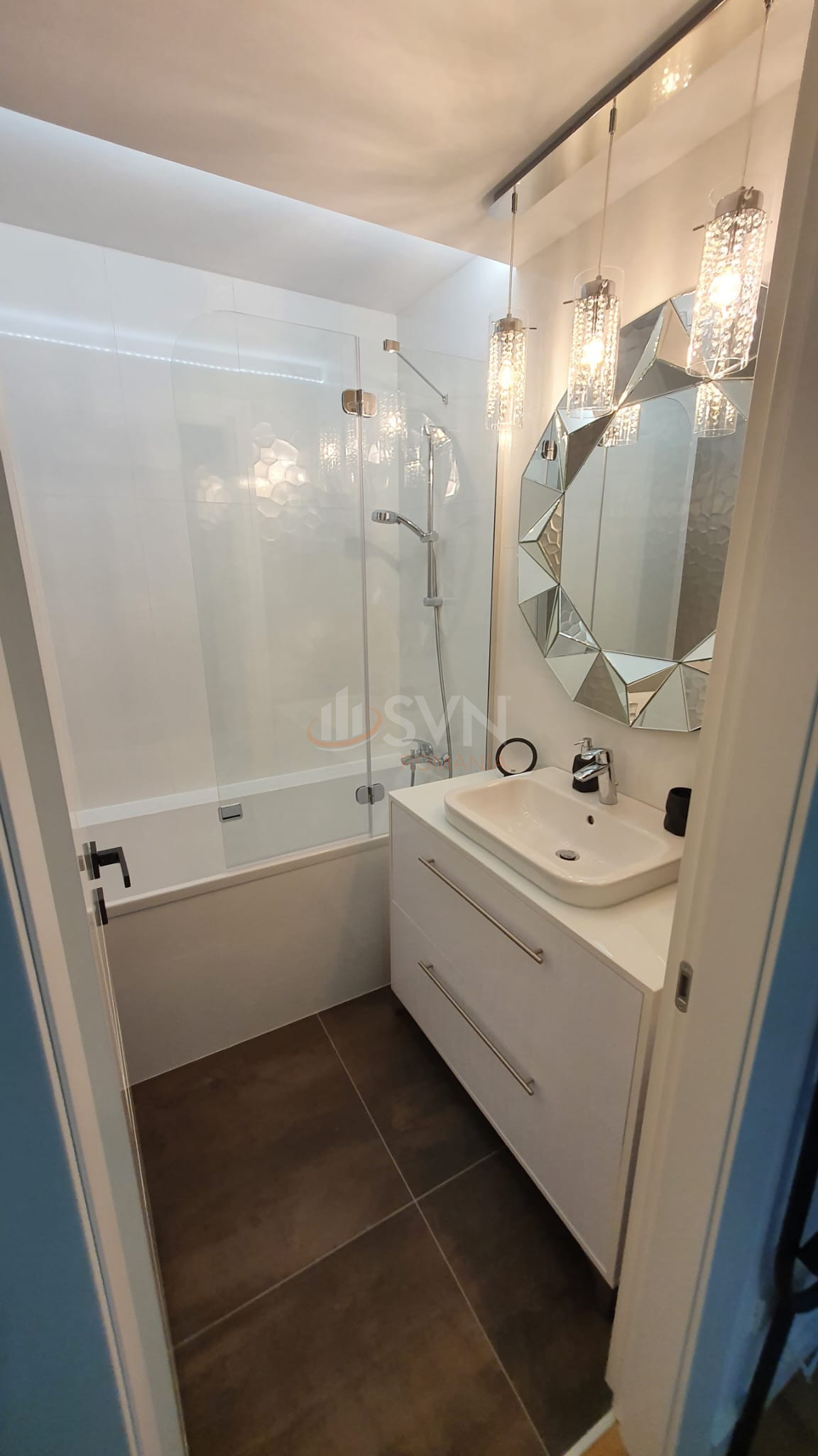 Apartament, 2 camere Bucuresti/Banu Manta