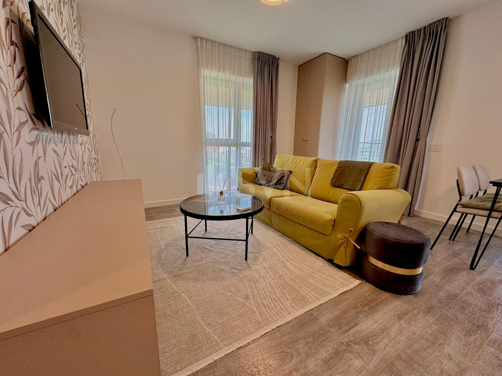 Apartament, 2 camere Bucuresti/Piata Presei Libere