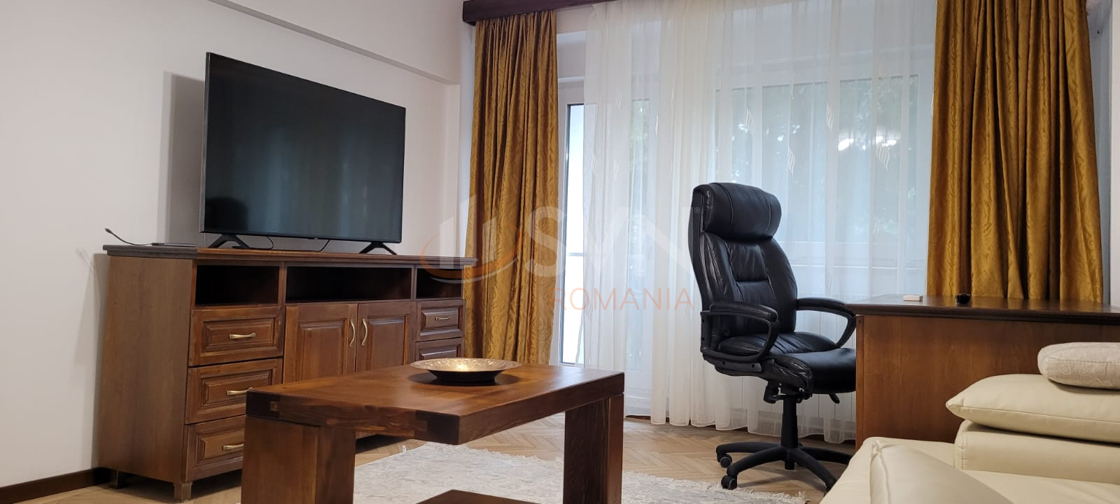 Apartament, 2 camere Bucuresti/Centrul Civic (s1)
