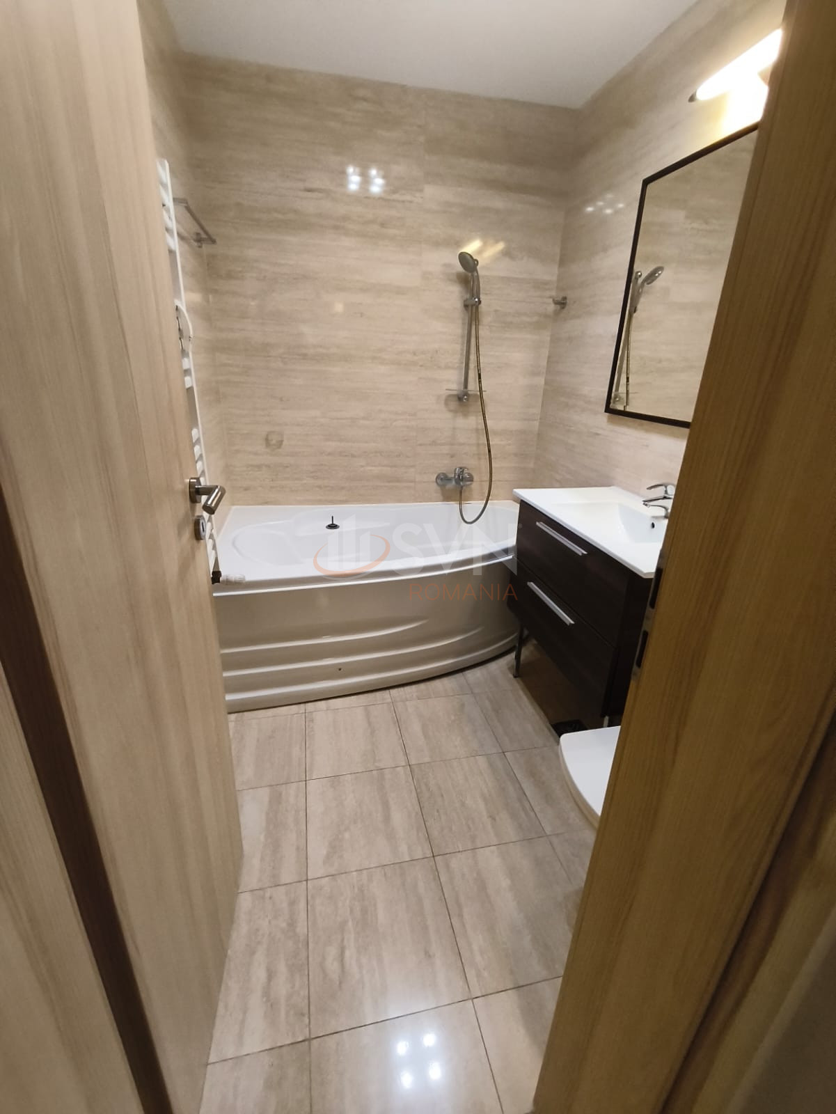 Apartament, 2 camere Bucuresti/Piata Unirii (s3)