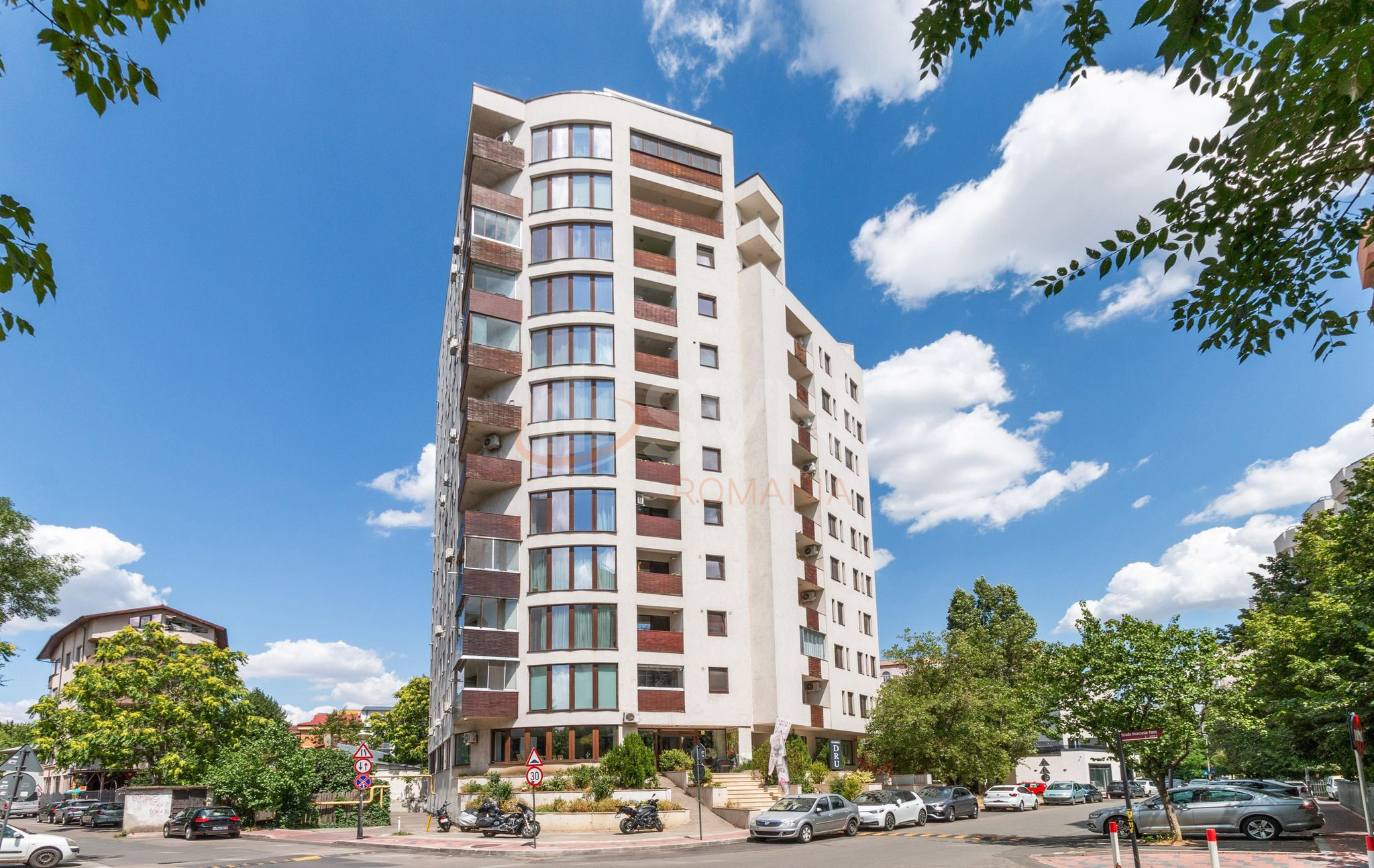 Apartament, 2 camere Bucuresti/Timpuri Noi