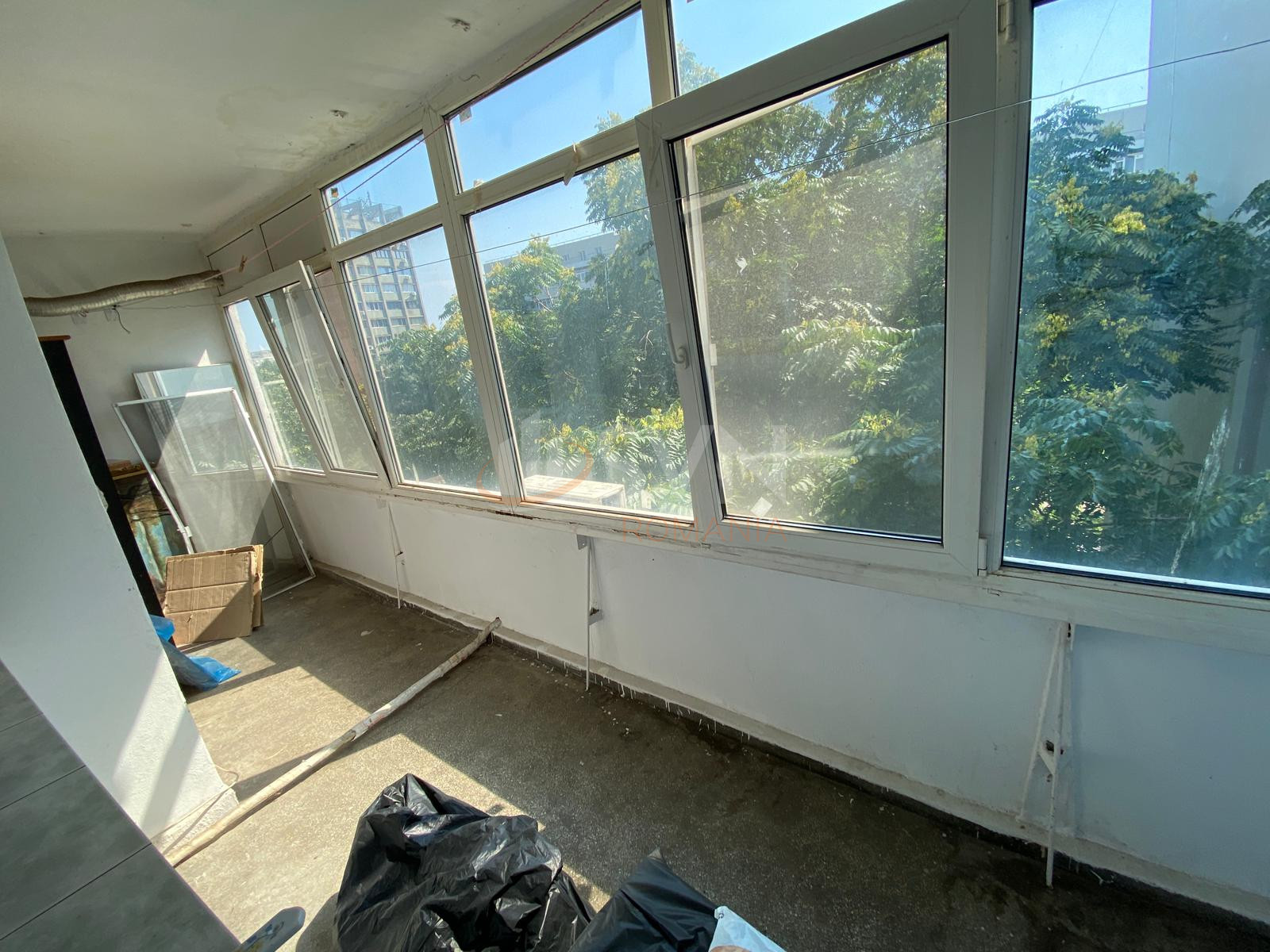 Apartament, 2 camere Bucuresti/Giulesti