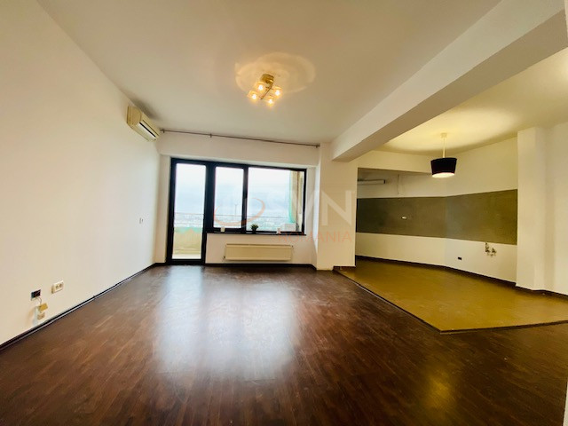 Apartament, 2 camere Bucuresti/Titan