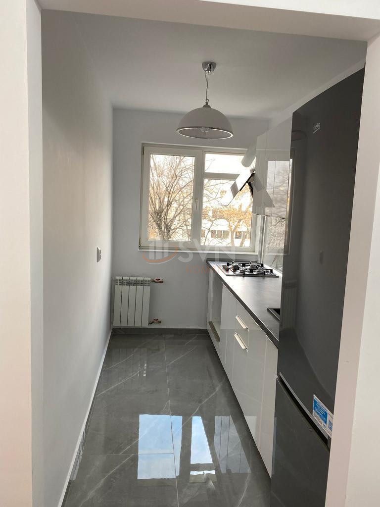 Apartament, 2 camere Bucuresti/Piata Victoriei