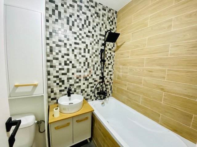 Apartament, 2 camere Bucuresti/Titan