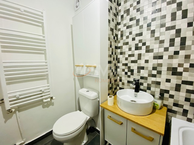Apartament, 2 camere Bucuresti/Titan