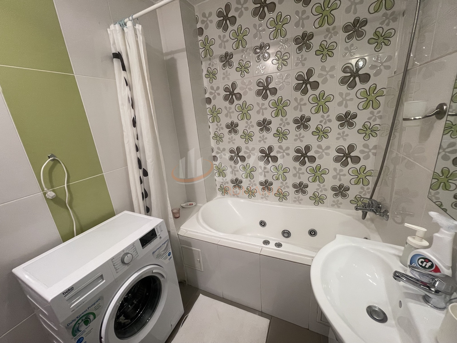Apartament, 2 camere Bucuresti/Pajura