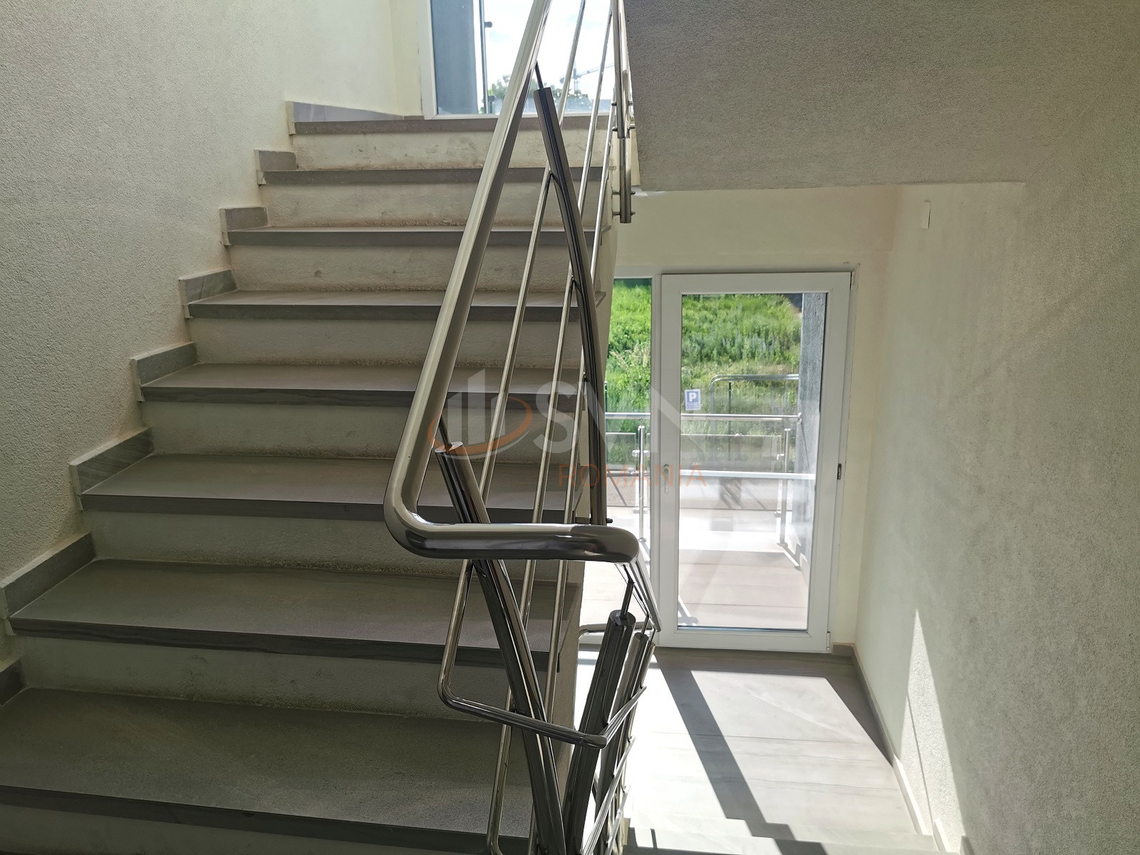 Apartament, 2 camere Bucuresti/Sisesti