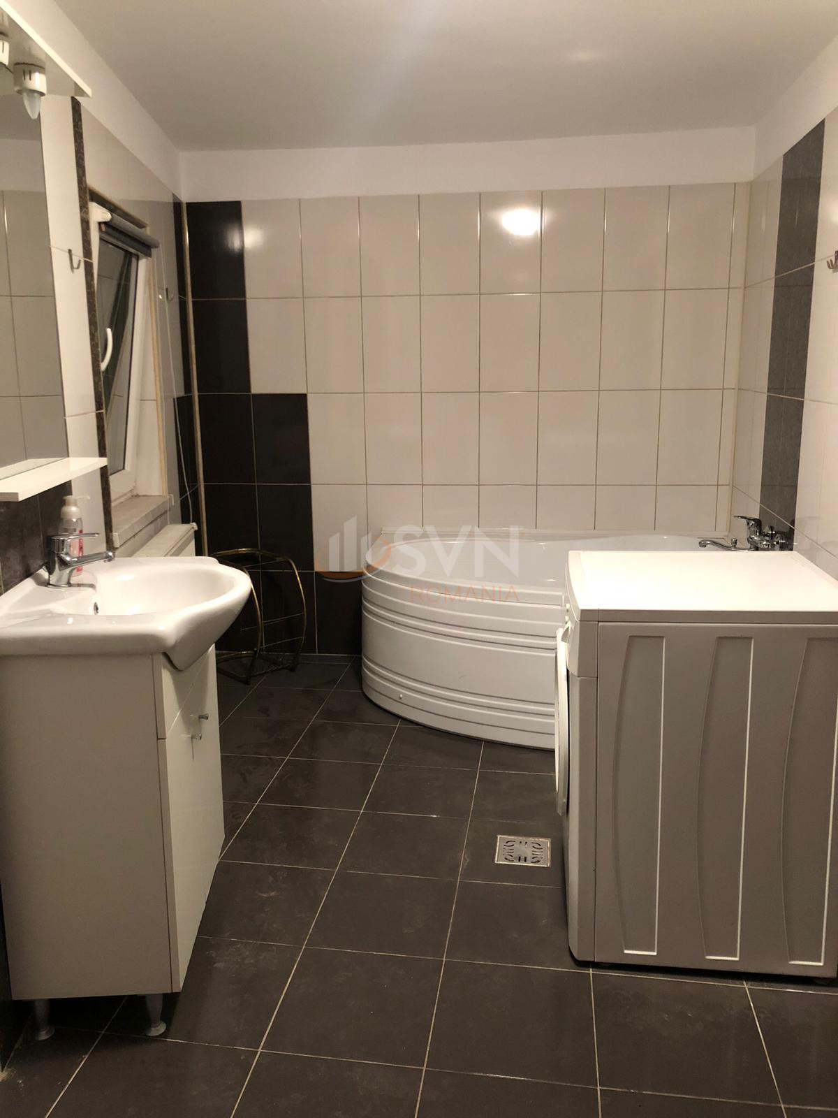 Apartament, 2 camere Bucuresti/Universitate (s2)