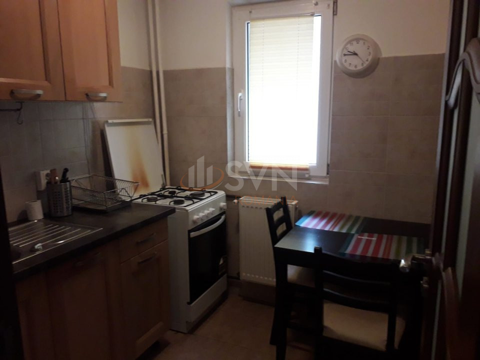 Apartament, 2 camere Bucuresti/Piata Victoriei