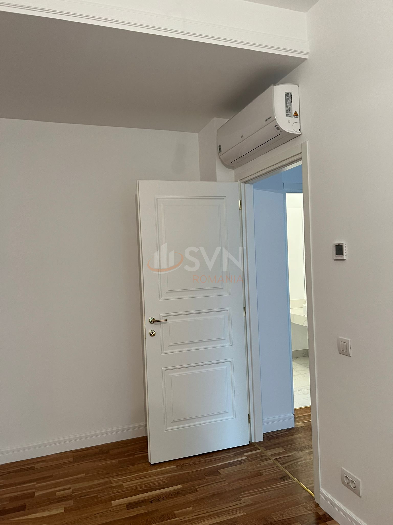 Apartament, 2 camere Bucuresti/Piata Victoriei