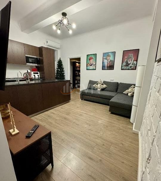 Apartament, 2 camere Bucuresti/Piata Romana