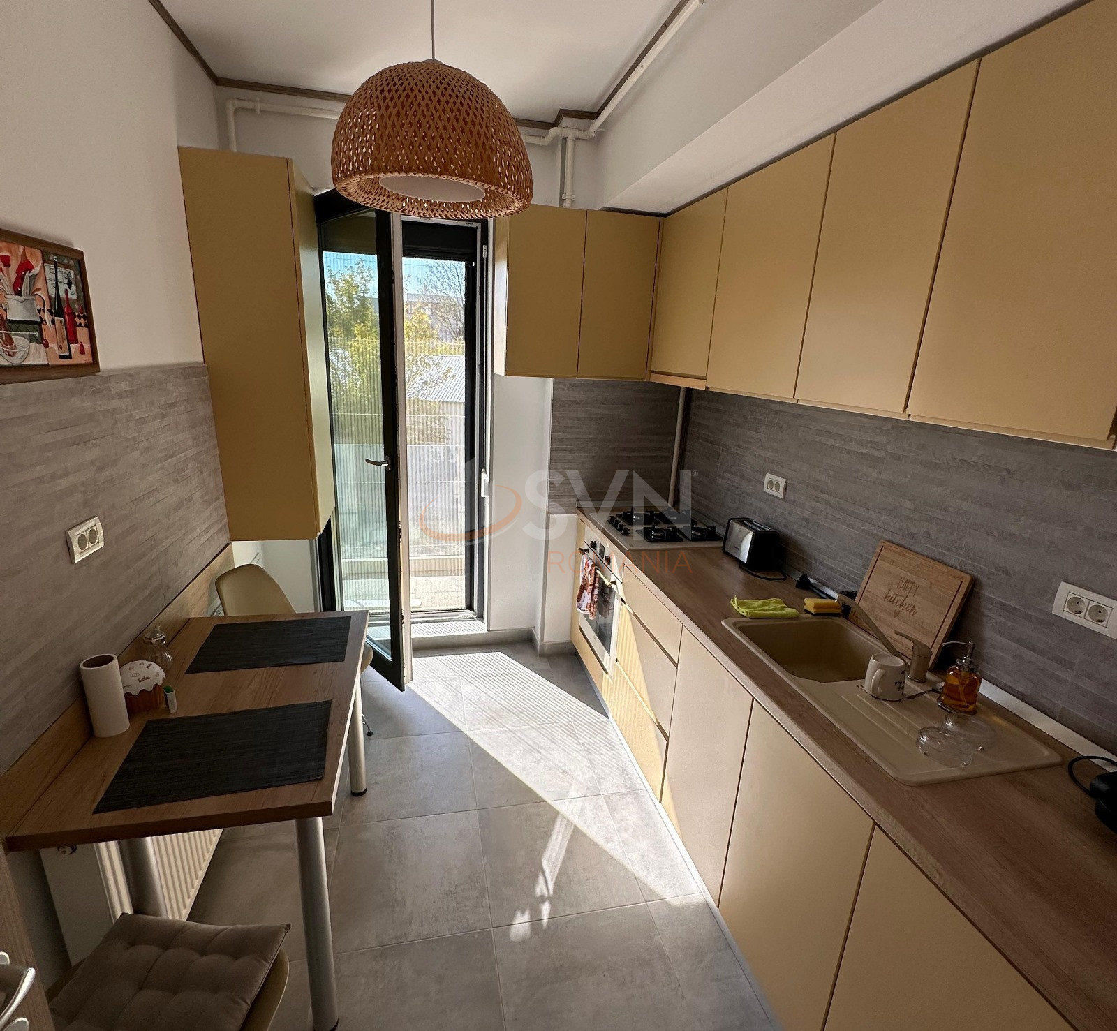 Apartament, 2 camere Bucuresti/Damaroaia