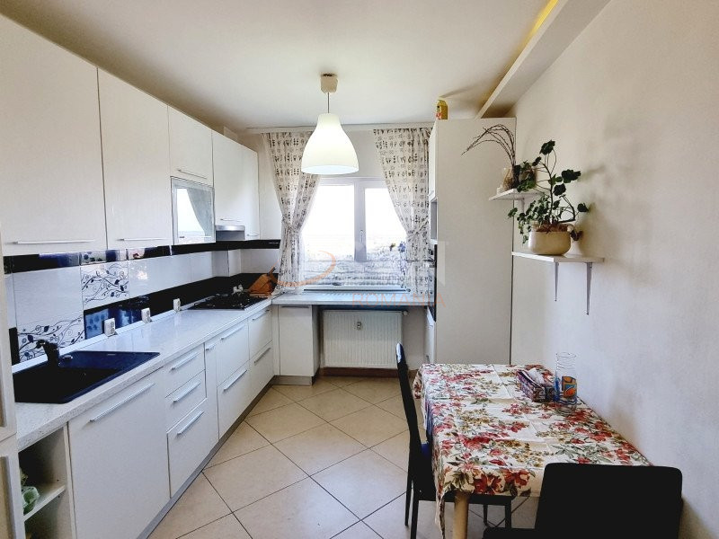 Apartament, 2 camere Bucuresti/Pantelimon