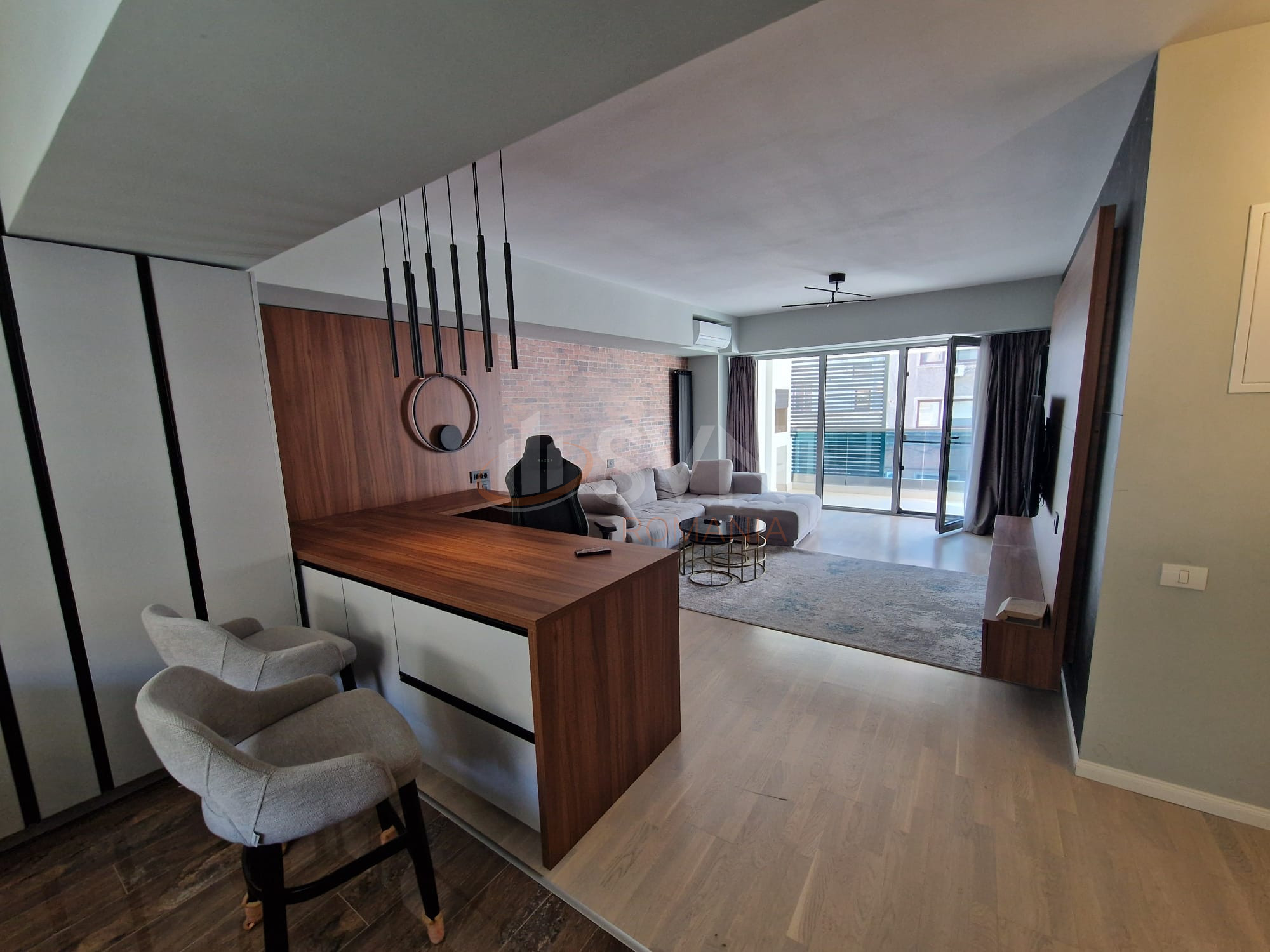 Apartament, 2 camere Bucuresti/Piata Victoriei