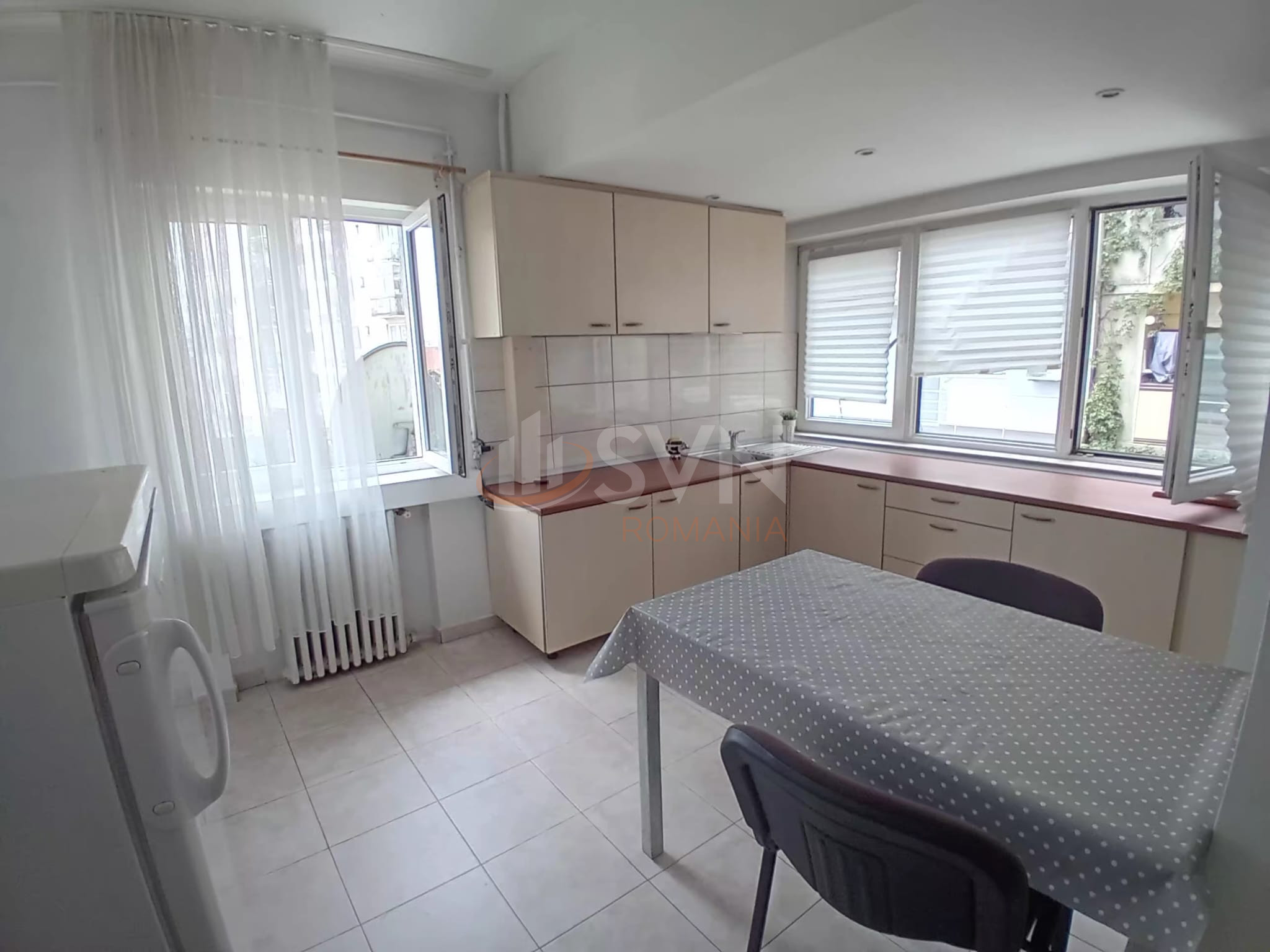 Apartament, 2 camere Bucuresti/Piata Universitatii