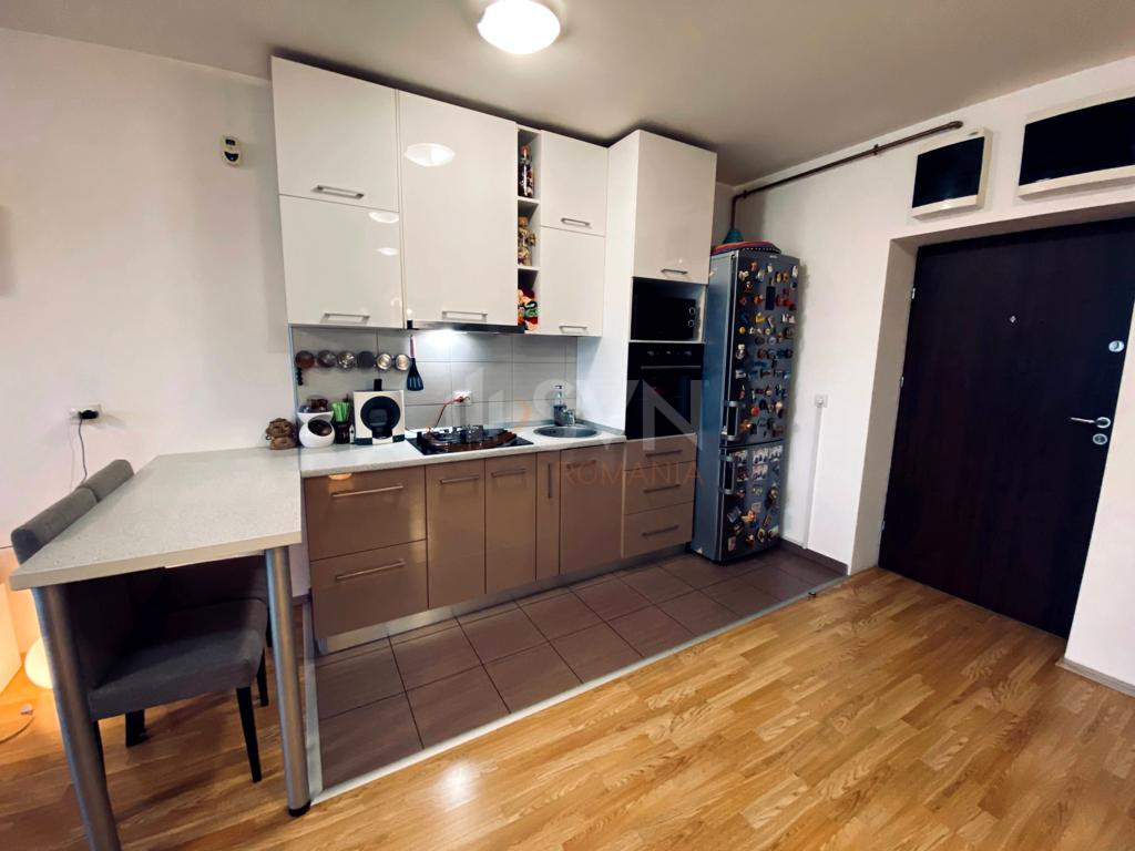 Apartament, 2 camere Bucuresti/Titan