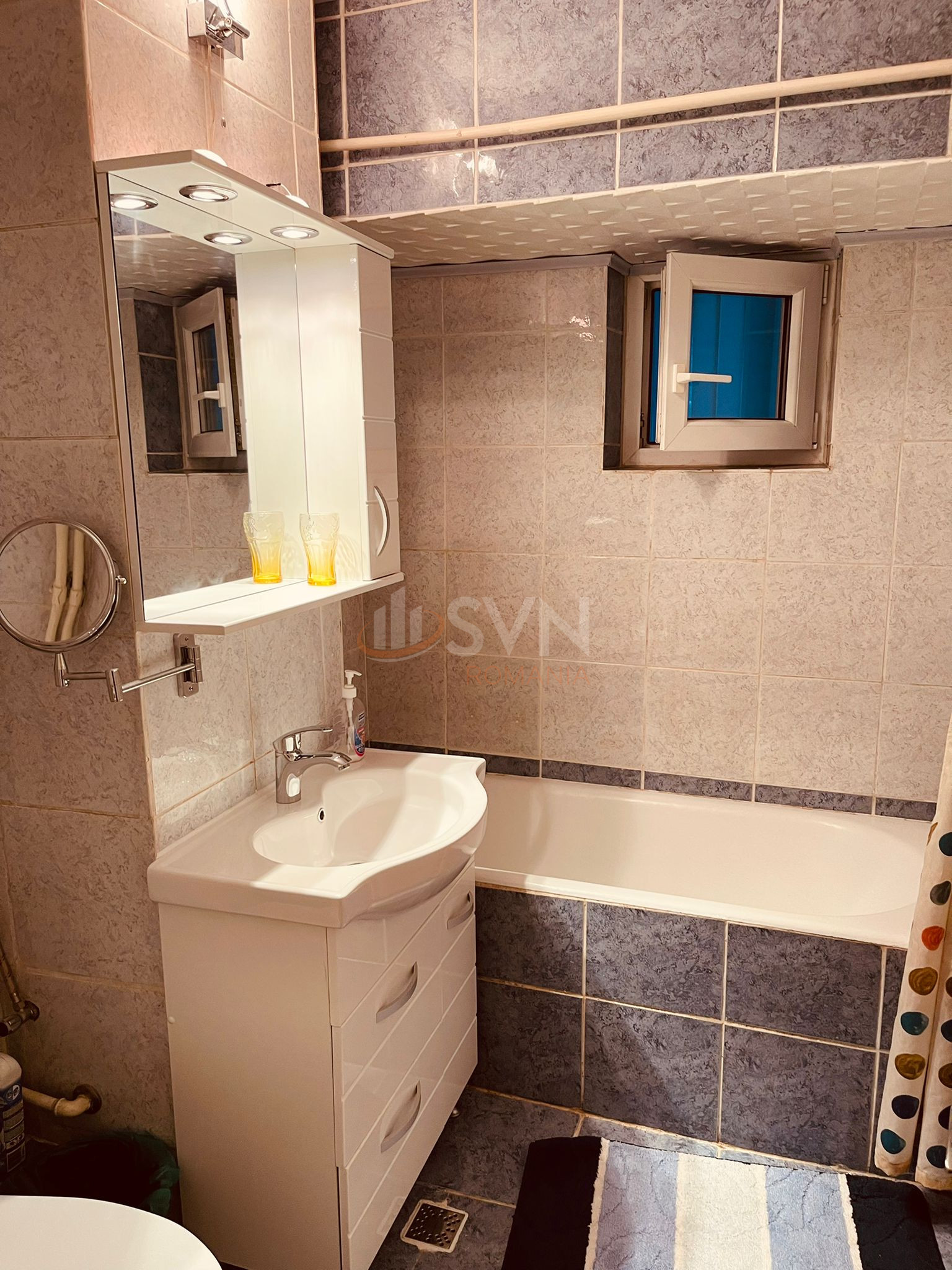Apartament, 2 camere Bucuresti/Piata Unirii (s3)